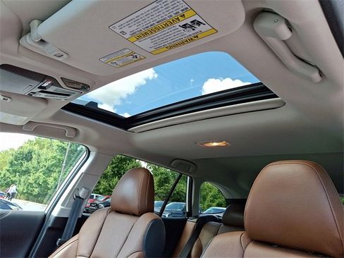 Used 2022 Subaru Outback Touring XT image 14