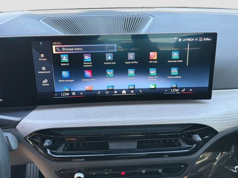 Used 2025 BMW 330i Sedan image 29