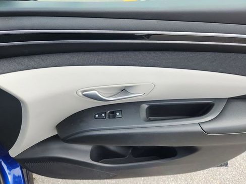 Certified 2024 Hyundai Tucson SEL w/ Convenience Package FWD image 34