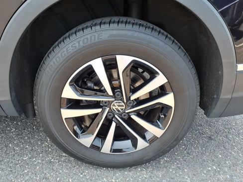 Used 2022 Volkswagen Tiguan S AWD/4WD image 16