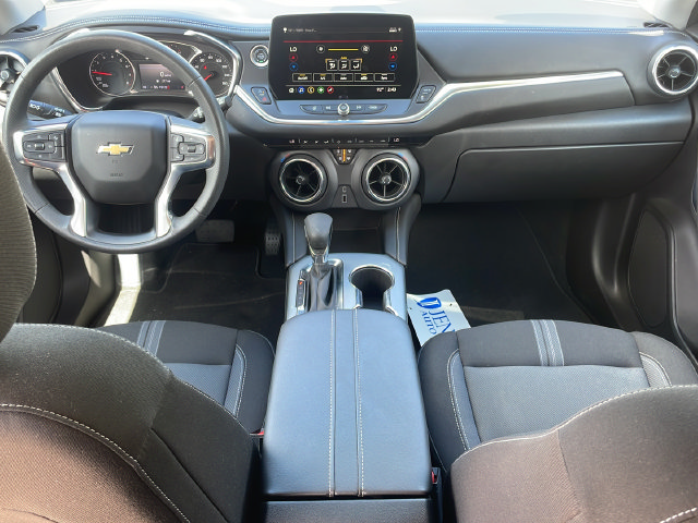 Used 2023 Chevrolet Blazer LT FWD image 14