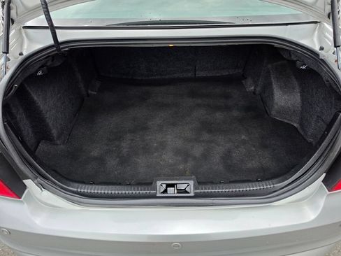Used 2010 Ford Fusion SE FWD image 15