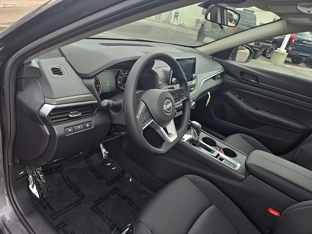 New 2026 Nissan Altima 2.5 SV AWD/4WD image 11