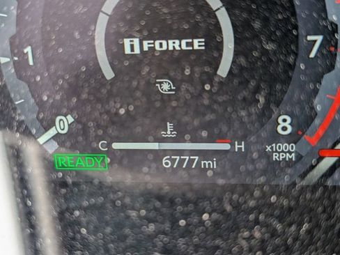 Used 2025 Toyota Tacoma Trailhunter image 13