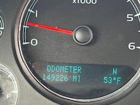 Used 2011 Chevrolet Tahoe LTZ image 45