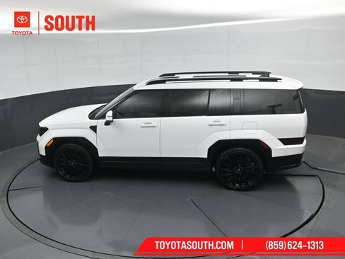 Used 2025 Hyundai Santa Fe Calligraphy AWD/4WD image 59