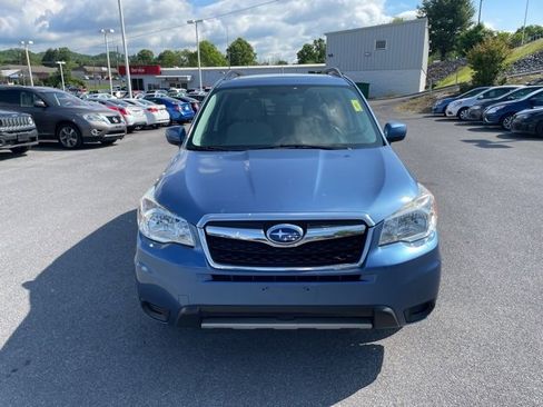 Used 2015 Subaru Forester 2.5i Premium w/ All-Weather Package image 11