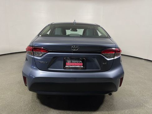 Certified 2025 Toyota Corolla LE image 4