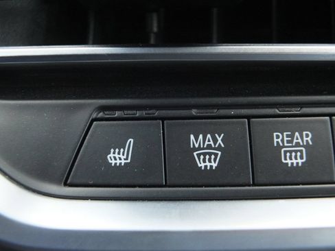 Used 2021 BMW M3 Competition RWD image 38