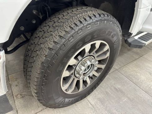 Certified 2022 Ford F250 Lariat image 39