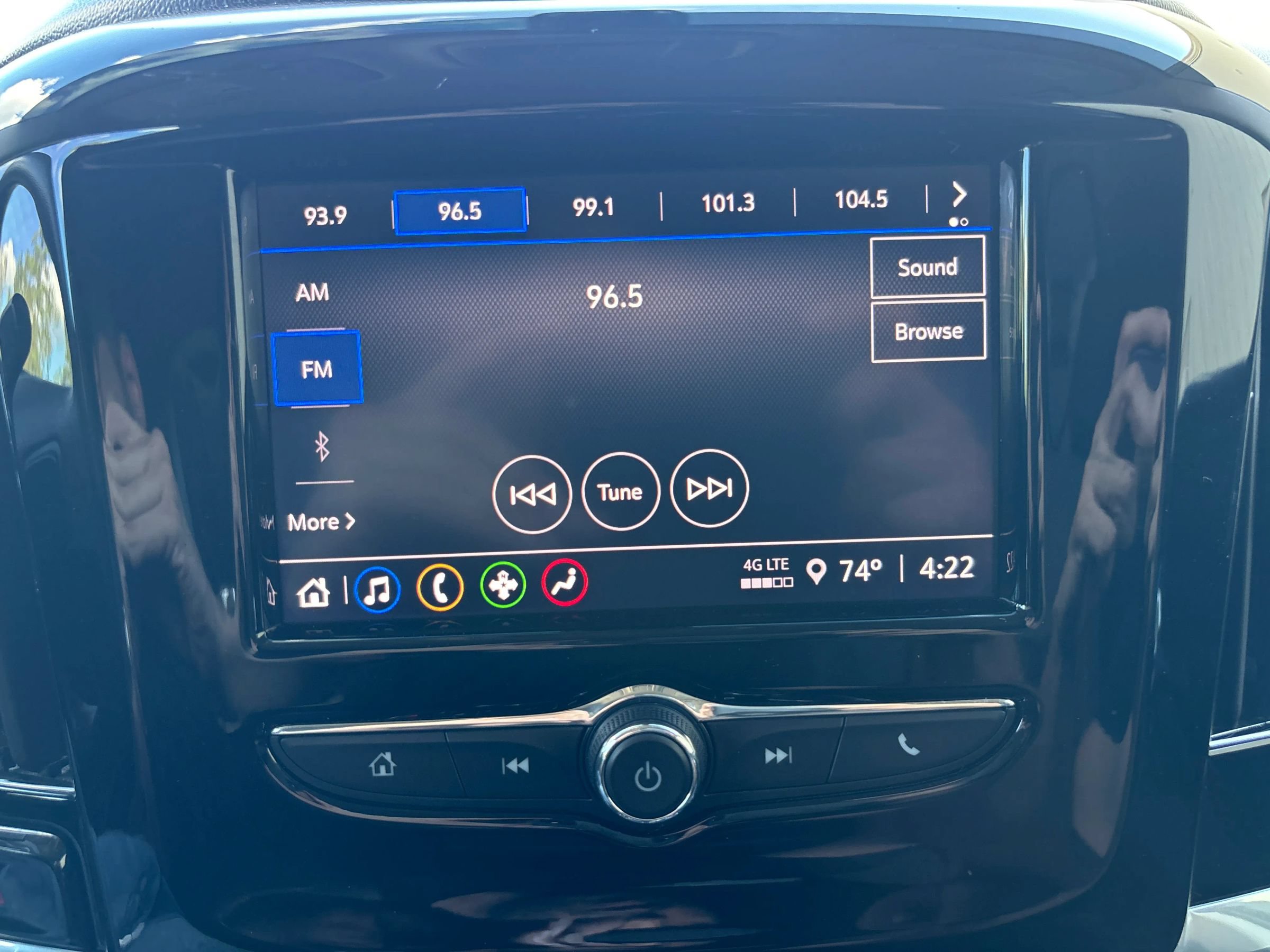 Used 2020 Chevrolet Traverse LS FWD image 38