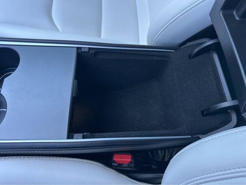 Used 2023 Tesla Model 3 Standard Range image 27