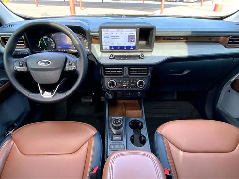 Used 2024 Ford Maverick Lariat image 16