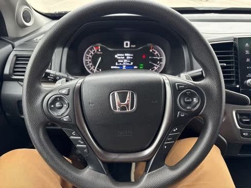 Used 2023 Honda Ridgeline Sport image 15