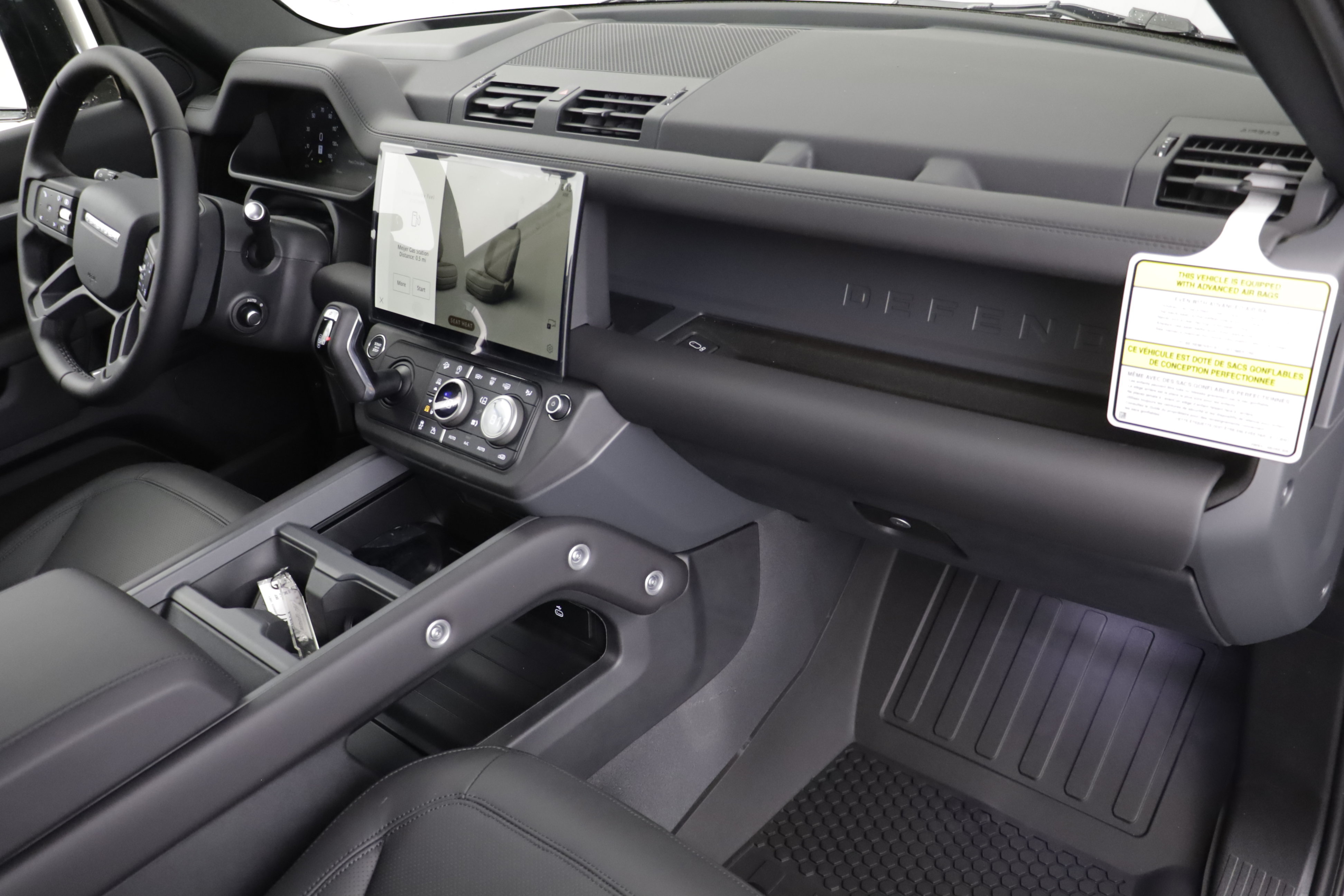 New 2026 Land Rover Defender 110 X-Dynamic SE AWD/4WD image 22