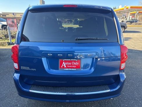 Used 2011 Dodge Grand Caravan Express image 6