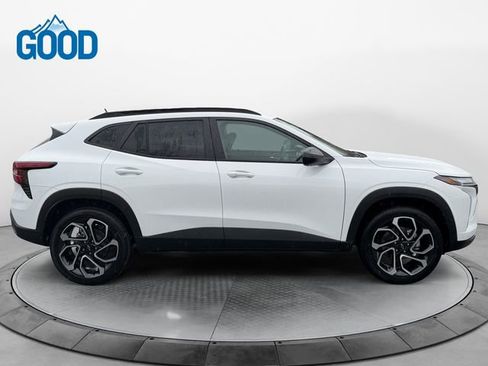 New 2026 Chevrolet Trax RS image 6