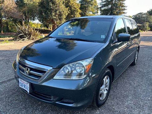 Used 2006 Honda Odyssey EX-L image 2