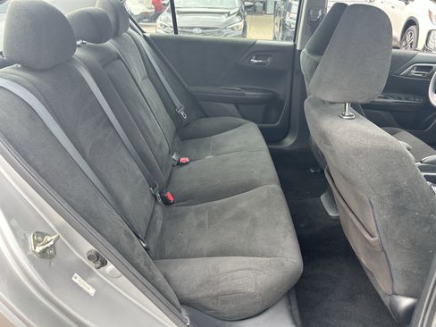 Used 2013 Honda Accord LX image 23