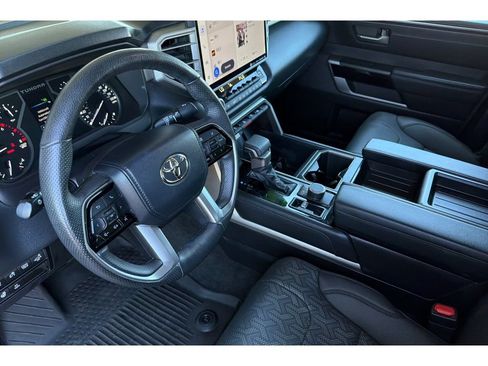Used 2023 Toyota Tundra Limited AWD/4WD image 10