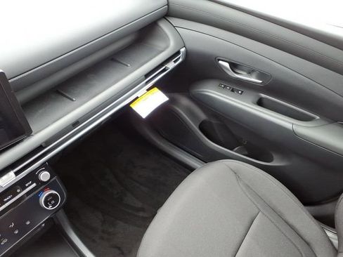 New 2026 Hyundai Tucson Blue SE AWD/4WD image 29