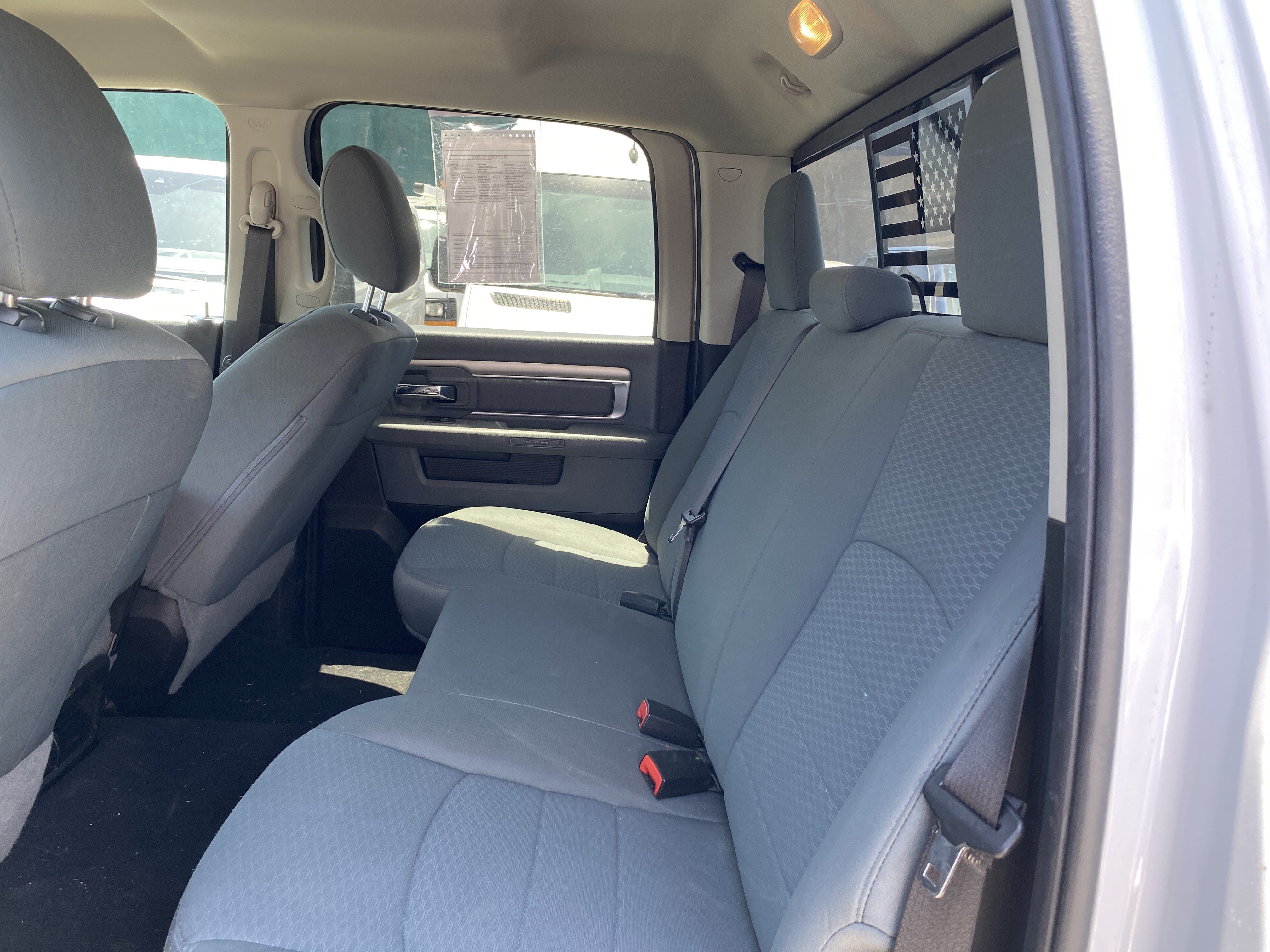 Used 2019 RAM 1500 Classic SLT RWD image 15
