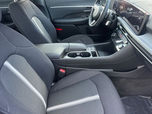 New 2026 Hyundai Sonata SEL FWD image 15