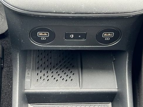 Certified 2024 Hyundai Ioniq 5 SEL RWD image 38