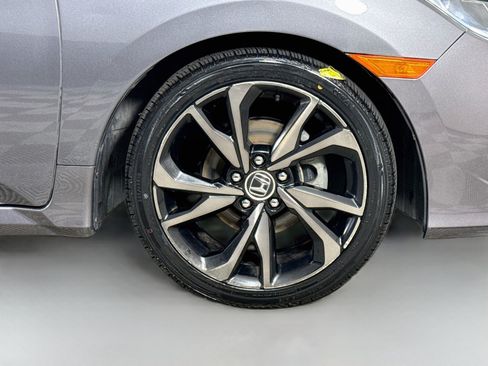 Used 2020 Honda Civic Sport image 32