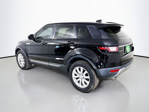 Used 2018 Land Rover Range Rover Evoque SE image 6