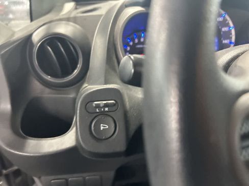Used 2011 Honda Fit image 5