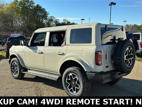 New 2025 Ford Bronco Outer Banks image 4