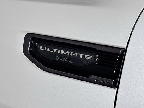 Used 2024 GMC Sierra 1500 Denali Ultimate image 25