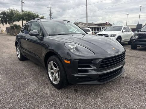 Used 2020 Porsche Macan AWD/4WD image 1