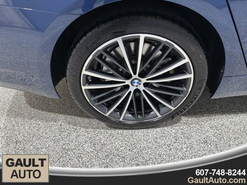Used 2021 BMW 540i xDrive w/ Convenience Package image 23