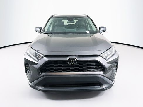 Used 2021 Toyota RAV4 XLE Premium FWD image 2