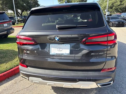 Used 2021 BMW X5 sDrive40i w/ Premium Package RWD image 4