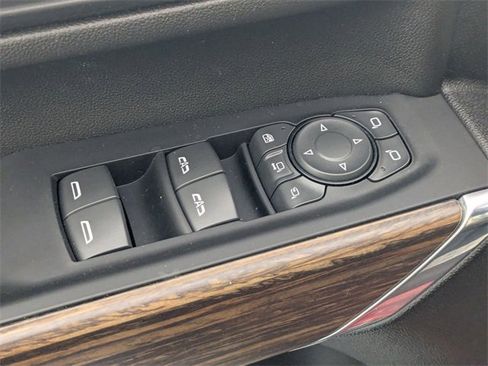 Used 2023 Chevrolet Silverado 3500 High Country image 12