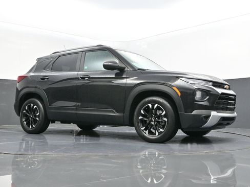 Certified 2023 Chevrolet TrailBlazer LT image 29