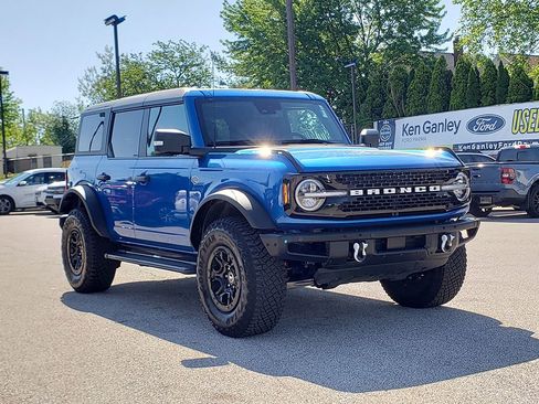 Used 2024 Ford Bronco Wildtrak AWD/4WD image 3