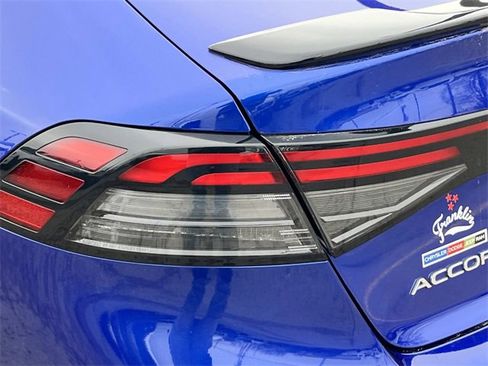 Used 2023 Honda Accord Sport image 10