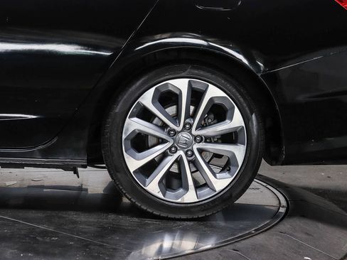 Used 2013 Honda Accord Sport image 10