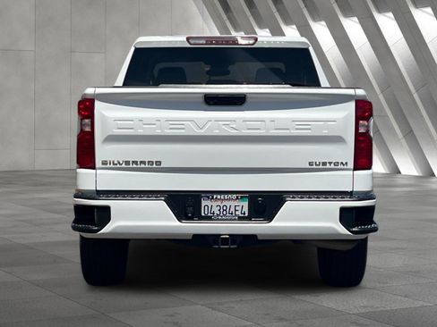 Used 2025 Chevrolet Silverado 1500 Custom RWD image 5