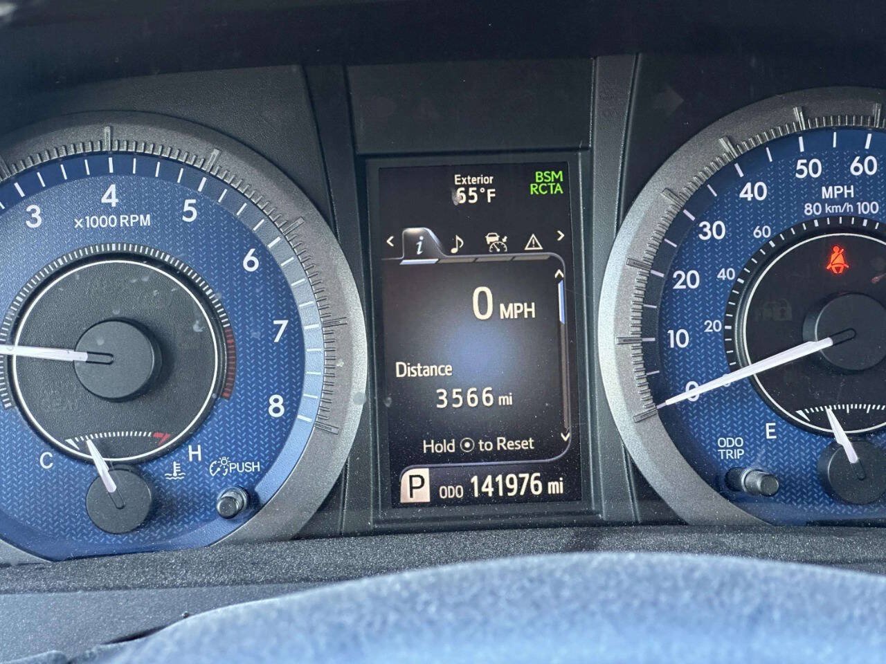 Used 2020 Toyota Sienna XLE FWD image 19