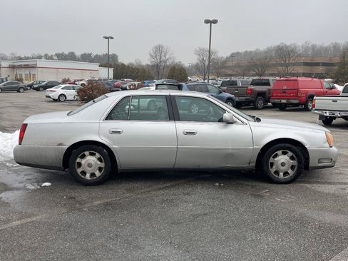 Used 2002 Cadillac De Ville FWD image 11