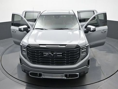 Used 2025 GMC Sierra 1500 Denali Ultimate AWD/4WD image 30