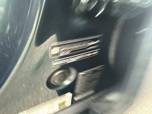 Used 2018 Jaguar F-PACE Prestige image 28