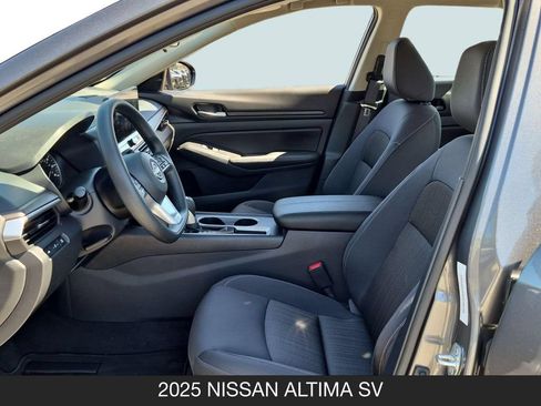 Used 2025 Nissan Altima 2.5 SV w/ SV Special Edition Package FWD image 14