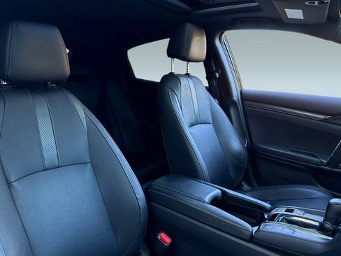 Used 2019 Honda Civic Sport Touring image 31