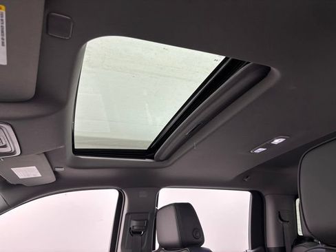 New 2026 GMC Sierra 1500 Denali AWD/4WD image 5